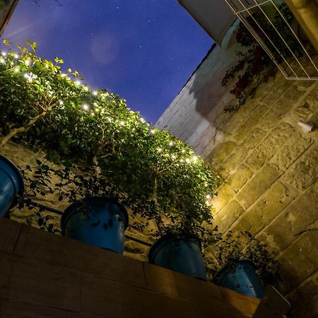 Ta' Gilard - Lovely Renovated Holiday Home Żabbar Buitenkant foto