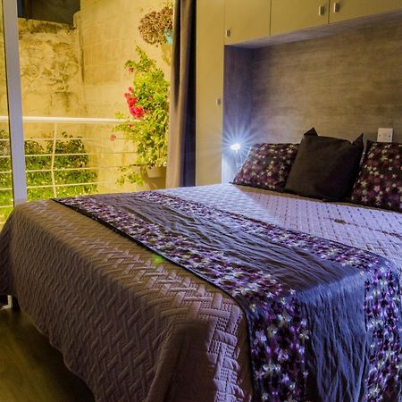 Ta' Gilard - Lovely Renovated Holiday Home Żabbar Buitenkant foto