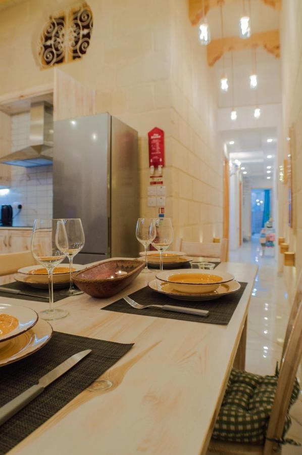 Ta' Gilard - Lovely Renovated Holiday Home Żabbar Buitenkant foto