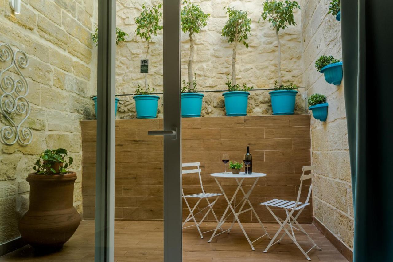 Ta' Gilard - Lovely Renovated Holiday Home Żabbar Buitenkant foto