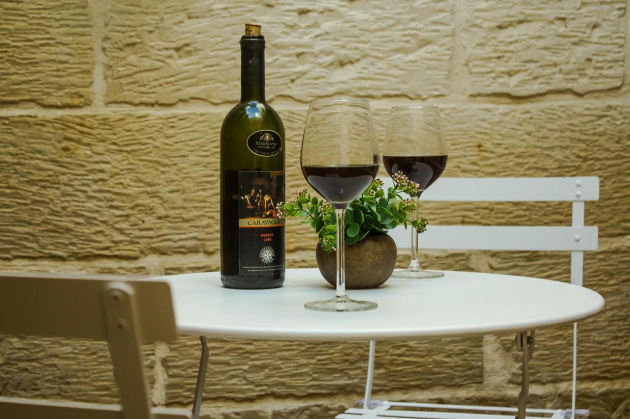 Ta' Gilard - Lovely Renovated Holiday Home Żabbar Buitenkant foto