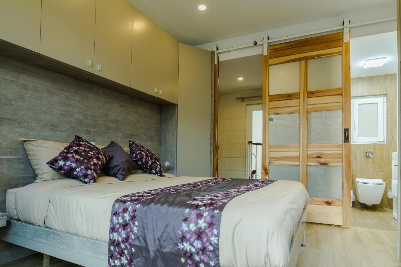Ta' Gilard - Lovely Renovated Holiday Home Żabbar Buitenkant foto