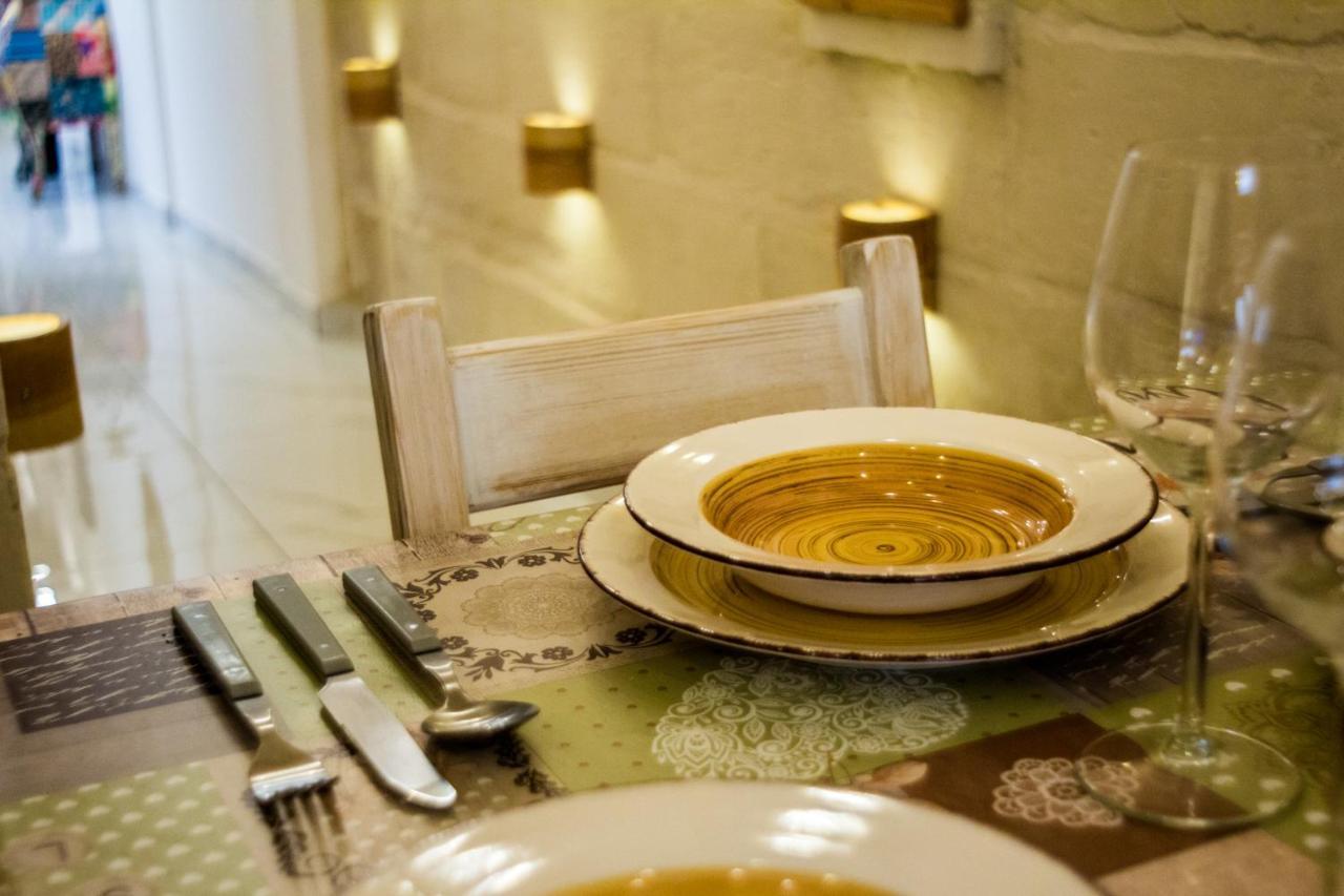 Ta' Gilard - Lovely Renovated Holiday Home Żabbar Buitenkant foto